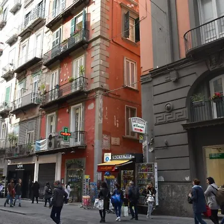 La Celluzza A Toledo 나폴리